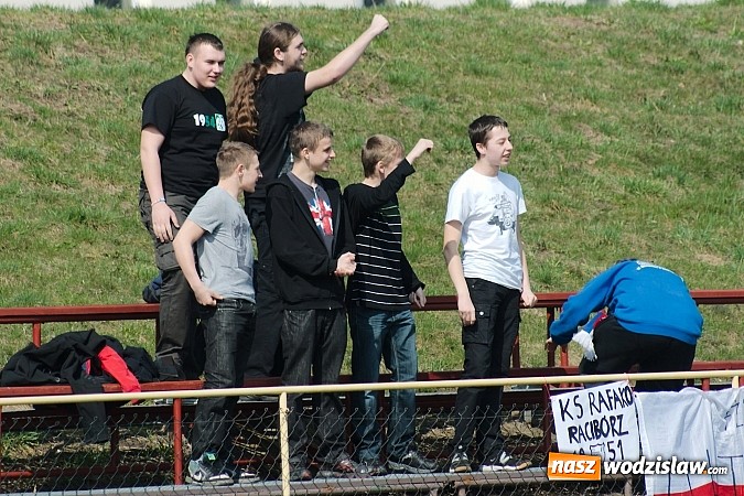 Zdjęcie w galerii na portalu naszwodzislaw.com: Strzał życia Dawida Monety pozbawił Przyszłość punktów wiadomości z regionu