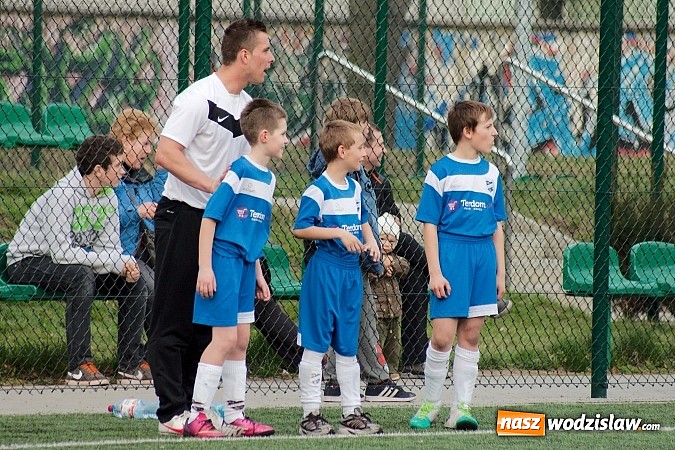 Zdjęcie w galerii na portalu naszwodzislaw.com: Orliki Rogowa rozstrzelane w Raciborzu wiadomości z regionu