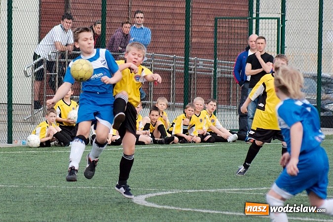 Zdjęcie w galerii na portalu naszwodzislaw.com: Orliki Rogowa rozstrzelane w Raciborzu wiadomości z regionu