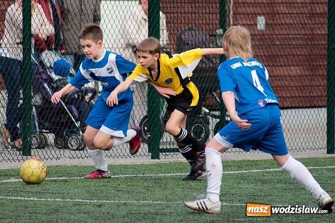 Zdjęcie w galerii na portalu naszwodzislaw.com: Orliki Rogowa rozstrzelane w Raciborzu wiadomości z regionu