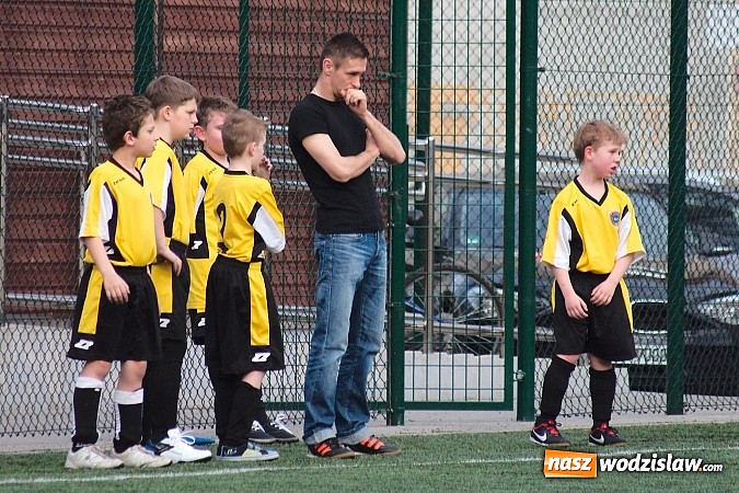 Zdjęcie w galerii na portalu naszwodzislaw.com: Orliki Rogowa rozstrzelane w Raciborzu wiadomości z regionu