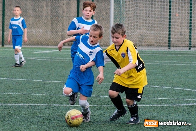 Zdjęcie w galerii na portalu naszwodzislaw.com: Orliki Rogowa rozstrzelane w Raciborzu wiadomości z regionu