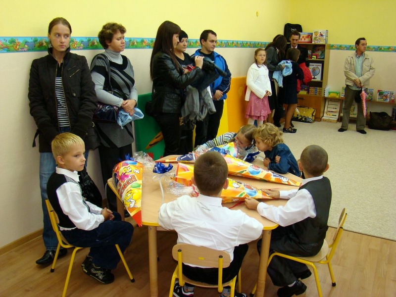 Zdjęcie w galerii na portalu naszwodzislaw.com: Sześciolatki z osiedla XXX-lecia wiadomości z regionu