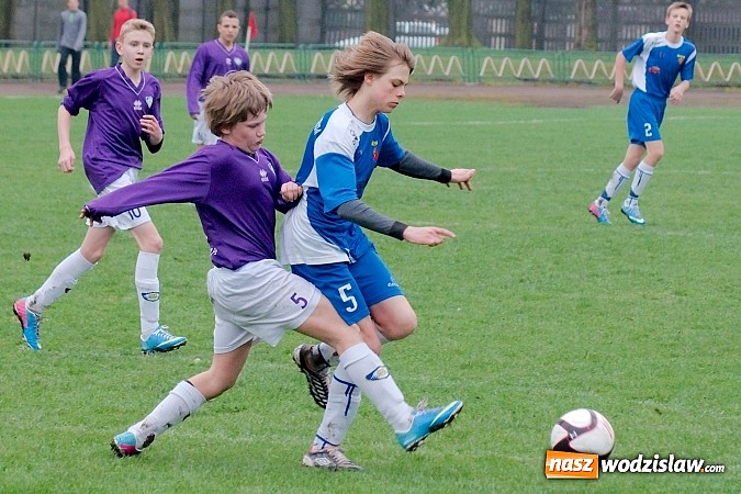 Zdjęcie w galerii na portalu naszwodzislaw.com: Komplet punktów Odry Centrum  wiadomości z regionu