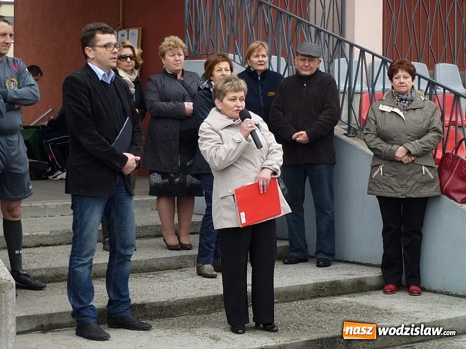 Zdjęcie w galerii na portalu naszwodzislaw.com: Charytatywny Turniej Piłki Nożnej o Puchar Starosty Powiatu Wodzisławskiego wiadomości z regionu