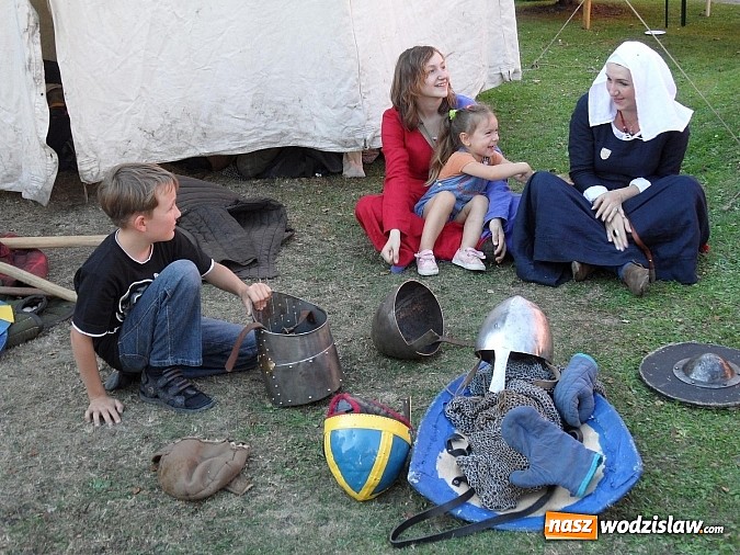 Zdjęcie w galerii na portalu naszwodzislaw.com: Sprawozdanie z działalności Konfraterni Rycerskiej Sua Sponte za rok 2012 wiadomości z regionu