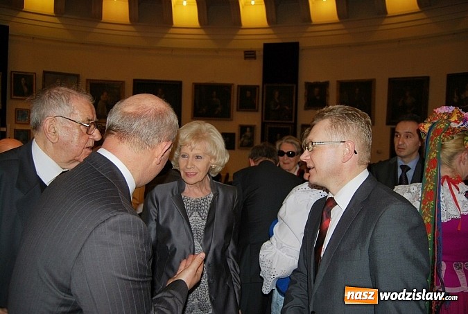 Zdjęcie w galerii na portalu naszwodzislaw.com: Święto Ślązaków w Warszawie z naszym folklorem i kołoczem wiadomości z regionu