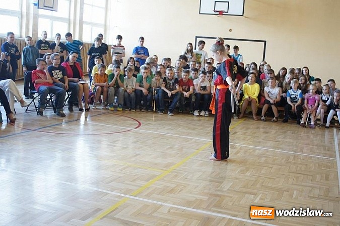 Zdjęcie w galerii na portalu naszwodzislaw.com: Błysnęli w szkolnym 