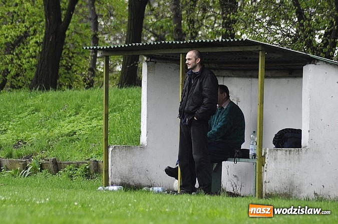 Zdjęcie w galerii na portalu naszwodzislaw.com: Szuścik i Dostoł rozgromili Krzyżkowice wiadomości z regionu