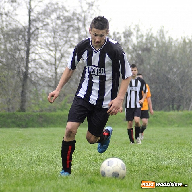 Zdjęcie w galerii na portalu naszwodzislaw.com: Szuścik i Dostoł rozgromili Krzyżkowice wiadomości z regionu