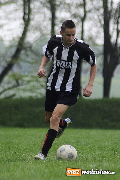 Zdjęcie w galerii na portalu naszwodzislaw.com: Szuścik i Dostoł rozgromili Krzyżkowice wiadomości z regionu