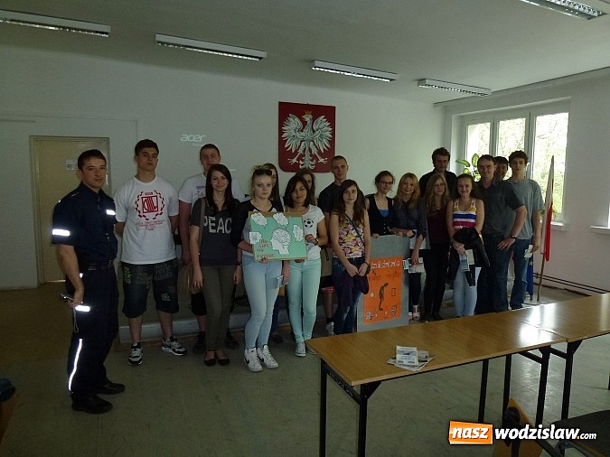 Zdjęcie w galerii na portalu naszwodzislaw.com: Uzależnienia - Złodzieje Młodości wiadomości z regionu