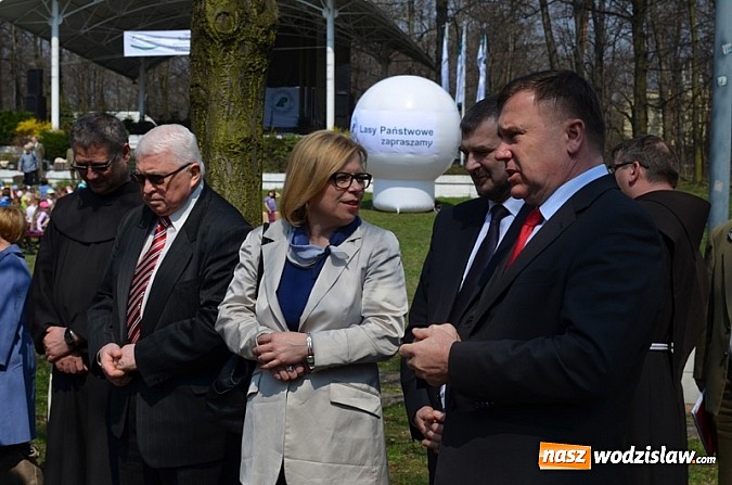Zdjęcie w galerii na portalu naszwodzislaw.com: Fundusz na Święcie Lasu wiadomości z regionu