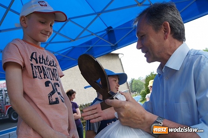 Zdjęcie w galerii na portalu naszwodzislaw.com: Rolkarze z całej Polski ścigali się w Modzurowie wiadomości z regionu