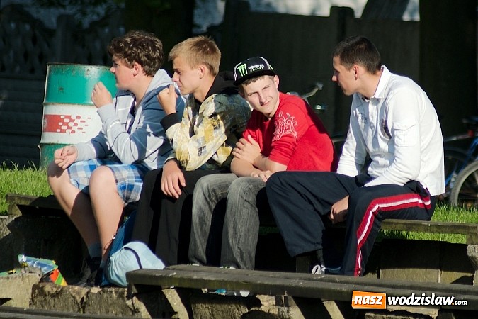 Zdjęcie w galerii na portalu naszwodzislaw.com: A klasowy dreszczowiec. Komplet punktów został w Tworkowie wiadomości z regionu