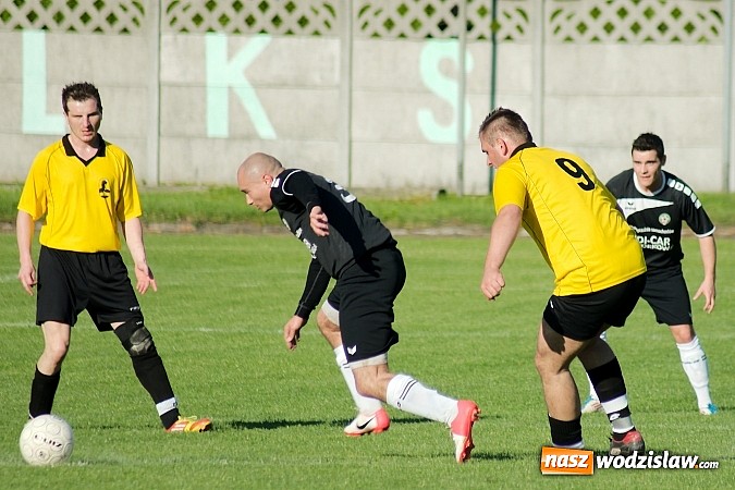 Zdjęcie w galerii na portalu naszwodzislaw.com: A klasowy dreszczowiec. Komplet punktów został w Tworkowie wiadomości z regionu