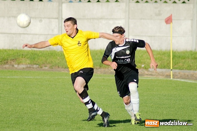 Zdjęcie w galerii na portalu naszwodzislaw.com: A klasowy dreszczowiec. Komplet punktów został w Tworkowie wiadomości z regionu