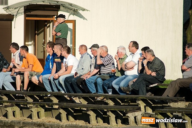 Zdjęcie w galerii na portalu naszwodzislaw.com: A klasowy dreszczowiec. Komplet punktów został w Tworkowie wiadomości z regionu