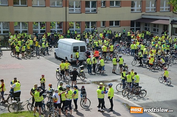 Zdjęcie w galerii na portalu naszwodzislaw.com: XV Powiatowy Rajd Rowerowy za nami - padł kolejny rekord wiadomości z regionu