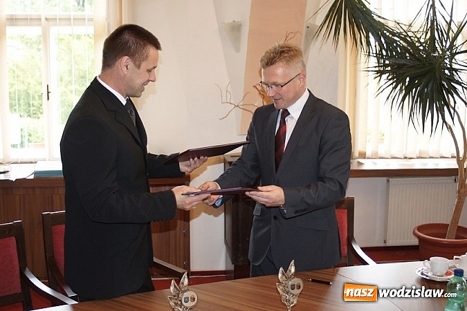Zdjęcie w galerii na portalu naszwodzislaw.com: Podpisana umowa z Budišovem nad Budišovkou wiadomości z regionu