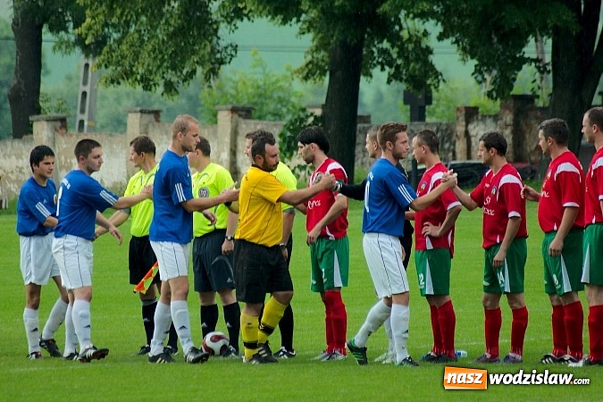 Zdjęcie w galerii na portalu naszwodzislaw.com: Turza minimalnie lepsza w Krzanowicach. Walka o awans trwa! wiadomości z regionu