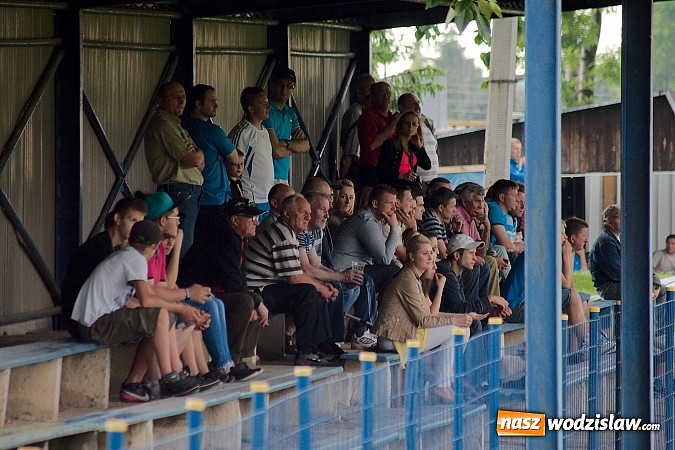 Zdjęcie w galerii na portalu naszwodzislaw.com: Turza minimalnie lepsza w Krzanowicach. Walka o awans trwa! wiadomości z regionu