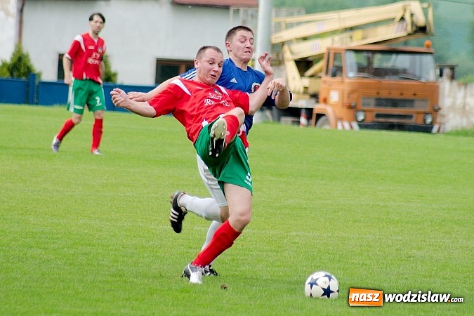 Zdjęcie w galerii na portalu naszwodzislaw.com: Turza minimalnie lepsza w Krzanowicach. Walka o awans trwa! wiadomości z regionu