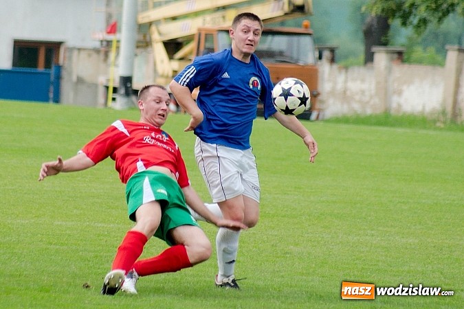 Zdjęcie w galerii na portalu naszwodzislaw.com: Turza minimalnie lepsza w Krzanowicach. Walka o awans trwa! wiadomości z regionu
