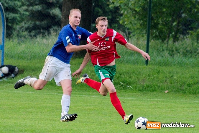 Zdjęcie w galerii na portalu naszwodzislaw.com: Turza minimalnie lepsza w Krzanowicach. Walka o awans trwa! wiadomości z regionu