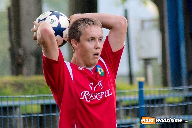 Zdjęcie w galerii na portalu naszwodzislaw.com: Turza minimalnie lepsza w Krzanowicach. Walka o awans trwa! wiadomości z regionu