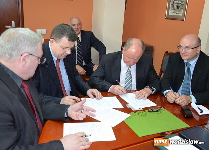 Zdjęcie w galerii na portalu naszwodzislaw.com: Powiat Wodzisławski objął udziały w PKS Racibórz wiadomości z regionu