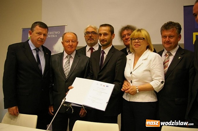 Zdjęcie w galerii na portalu naszwodzislaw.com: Umowa na Zbiornik Racibórz podpisana wiadomości z regionu