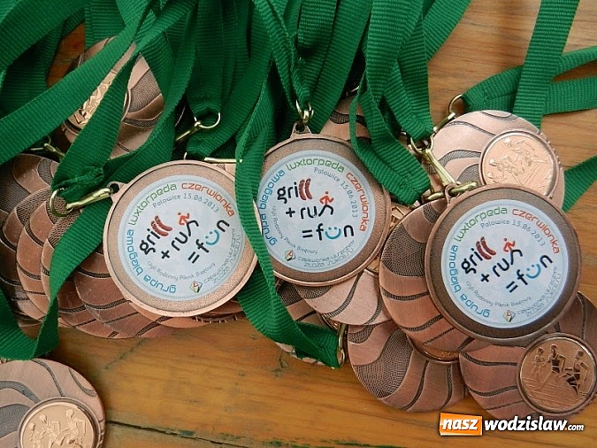 Zdjęcie w galerii na portalu naszwodzislaw.com:  VII edycja New Balance Korona Śląska IG Nordic Walking za nami wiadomości z regionu