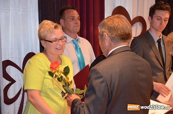 Zdjęcie w galerii na portalu naszwodzislaw.com: Wodzisławskie starostwo doceniło Złotych Absolwentów wiadomości z regionu