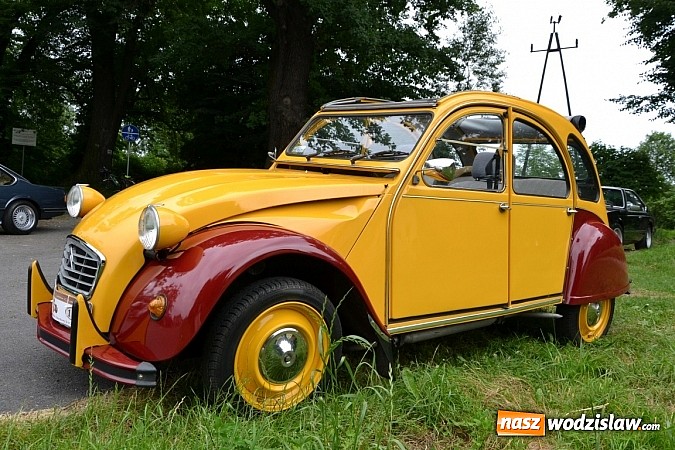 Zdjęcie w galerii na portalu naszwodzislaw.com: Jaguar z Rybnika najpiękniejszym wozem zlotu wiadomości z regionu