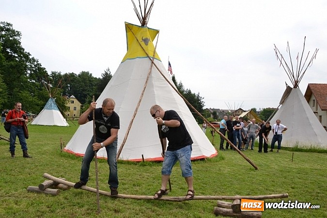 Zdjęcie w galerii na portalu naszwodzislaw.com: Jaguar z Rybnika najpiękniejszym wozem zlotu wiadomości z regionu