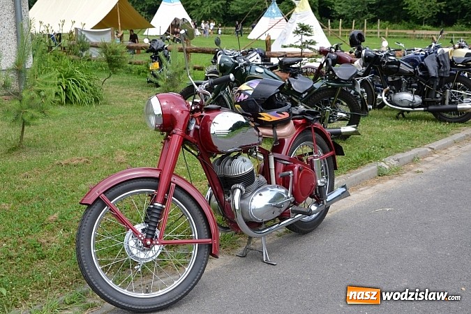 Zdjęcie w galerii na portalu naszwodzislaw.com: Jaguar z Rybnika najpiękniejszym wozem zlotu wiadomości z regionu