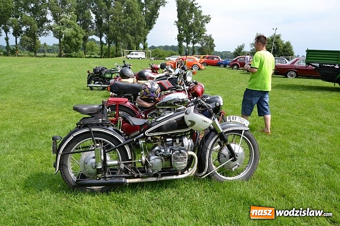 Zdjęcie w galerii na portalu naszwodzislaw.com: Jaguar z Rybnika najpiękniejszym wozem zlotu wiadomości z regionu