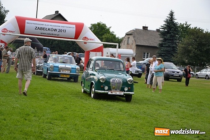 Zdjęcie w galerii na portalu naszwodzislaw.com: Jaguar z Rybnika najpiękniejszym wozem zlotu wiadomości z regionu