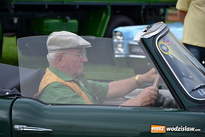 Zdjęcie w galerii na portalu naszwodzislaw.com: Jaguar z Rybnika najpiękniejszym wozem zlotu wiadomości z regionu