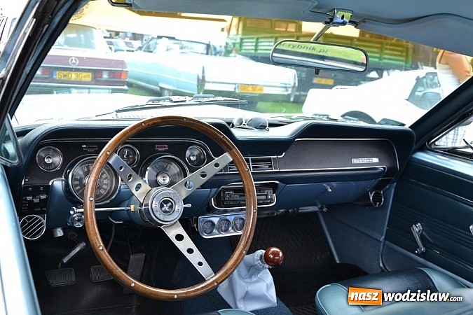 Zdjęcie w galerii na portalu naszwodzislaw.com: Jaguar z Rybnika najpiękniejszym wozem zlotu wiadomości z regionu