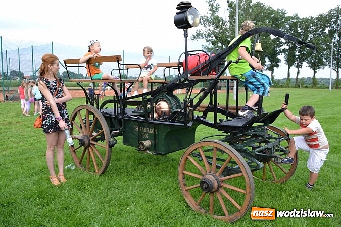 Zdjęcie w galerii na portalu naszwodzislaw.com: Jaguar z Rybnika najpiękniejszym wozem zlotu wiadomości z regionu