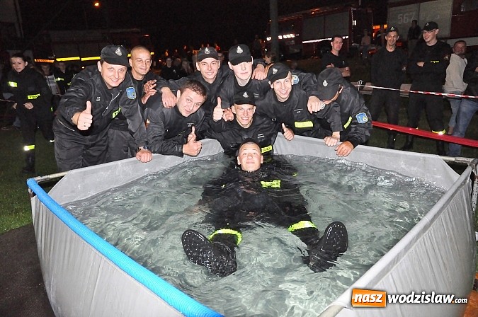 Zdjęcie w galerii na portalu naszwodzislaw.com: Jaguar z Rybnika najpiękniejszym wozem zlotu wiadomości z regionu