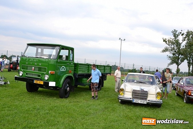 Zdjęcie w galerii na portalu naszwodzislaw.com: Jaguar z Rybnika najpiękniejszym wozem zlotu wiadomości z regionu