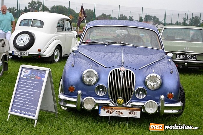 Zdjęcie w galerii na portalu naszwodzislaw.com: Jaguar z Rybnika najpiękniejszym wozem zlotu wiadomości z regionu