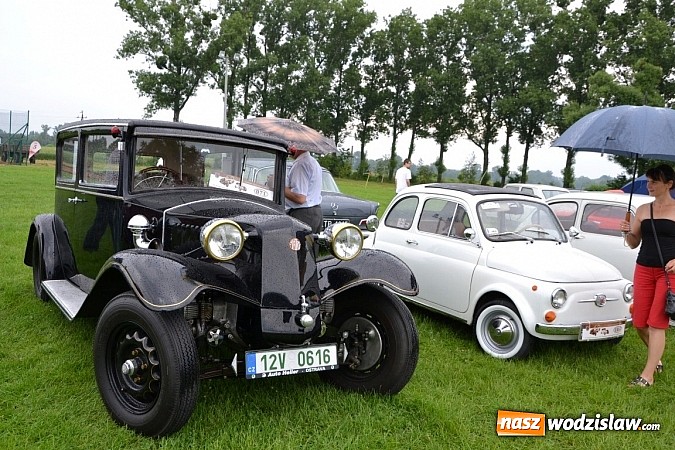 Zdjęcie w galerii na portalu naszwodzislaw.com: Jaguar z Rybnika najpiękniejszym wozem zlotu wiadomości z regionu