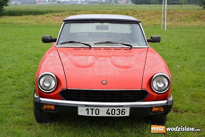 Zdjęcie w galerii na portalu naszwodzislaw.com: Jaguar z Rybnika najpiękniejszym wozem zlotu wiadomości z regionu