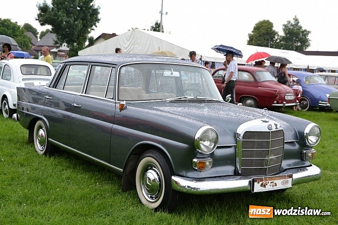 Zdjęcie w galerii na portalu naszwodzislaw.com: Jaguar z Rybnika najpiękniejszym wozem zlotu wiadomości z regionu