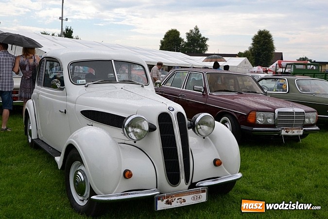 Zdjęcie w galerii na portalu naszwodzislaw.com: Jaguar z Rybnika najpiękniejszym wozem zlotu wiadomości z regionu