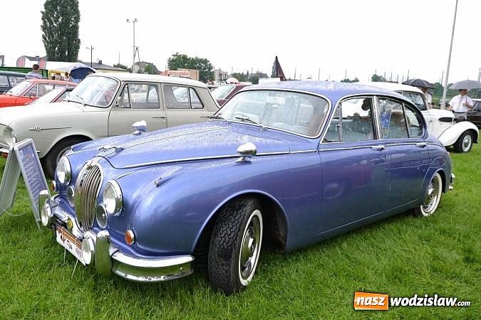 Zdjęcie w galerii na portalu naszwodzislaw.com: Jaguar z Rybnika najpiękniejszym wozem zlotu wiadomości z regionu